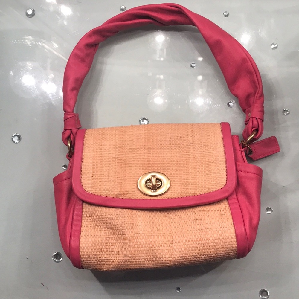 Very cute coach bag